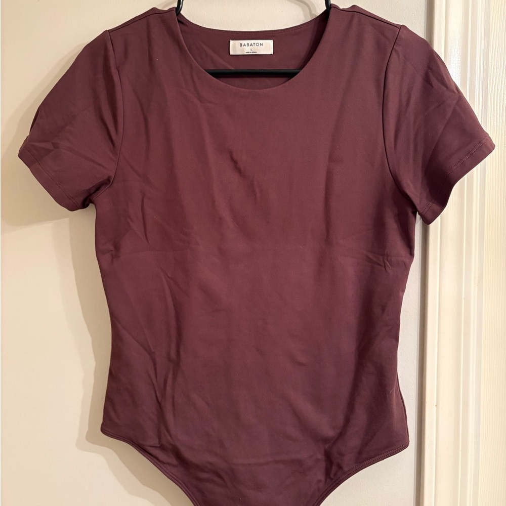 Aritzia Babaton Contour Crew Bodysuit Coffee Bean Size L